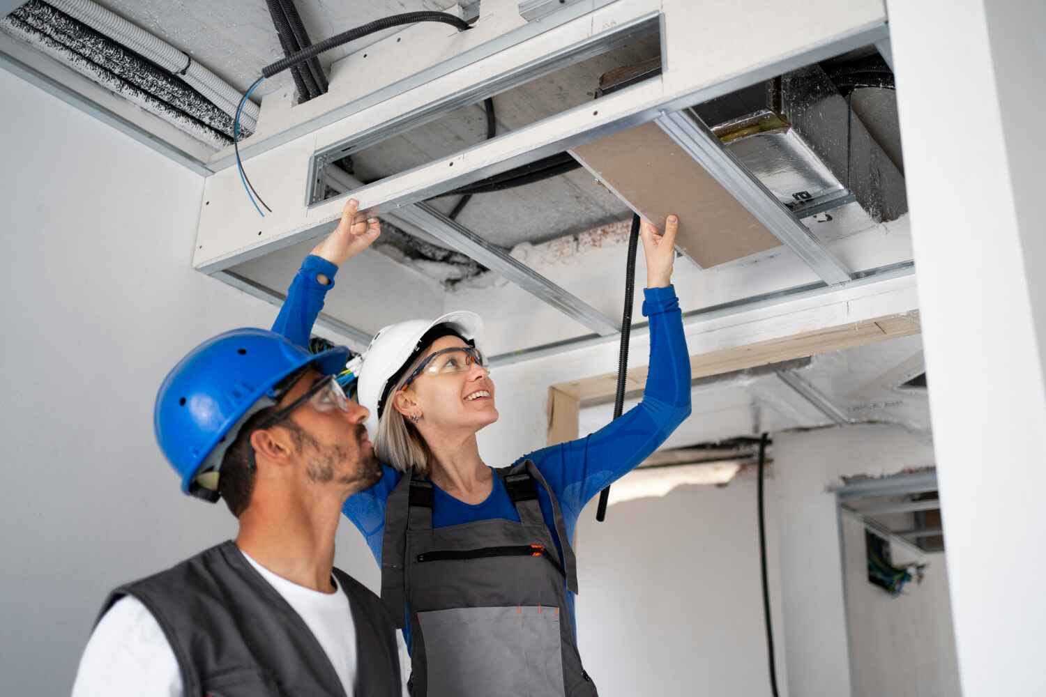 Best HVAC air duct cleaning  in Bremen, IN